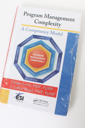 Program Management Complexity by Levin Ginger; Ward J. LeRoy ISBN: 9781439851111