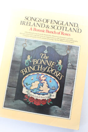 Songs of England Ireland & Scotland for piano/voice/guitar   ISBN: 9780711902459