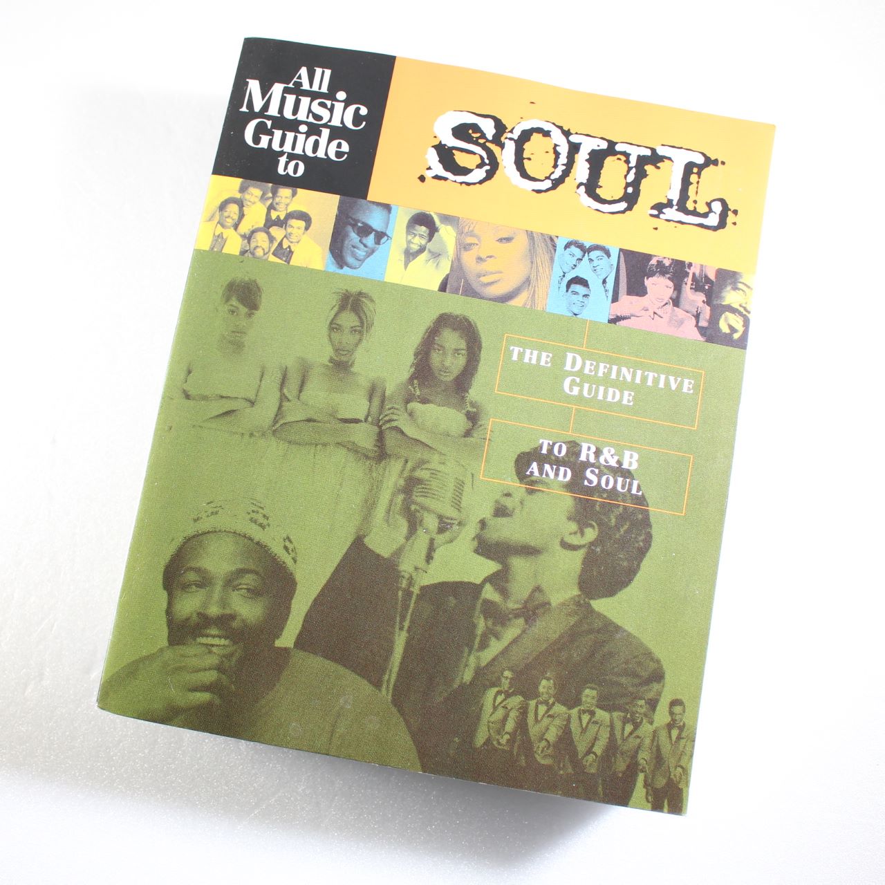 All Music Guide to Soul: The Definitive Guide to R&B and Soul By?Vladimir Bogdanov ISBN: 9780879307448