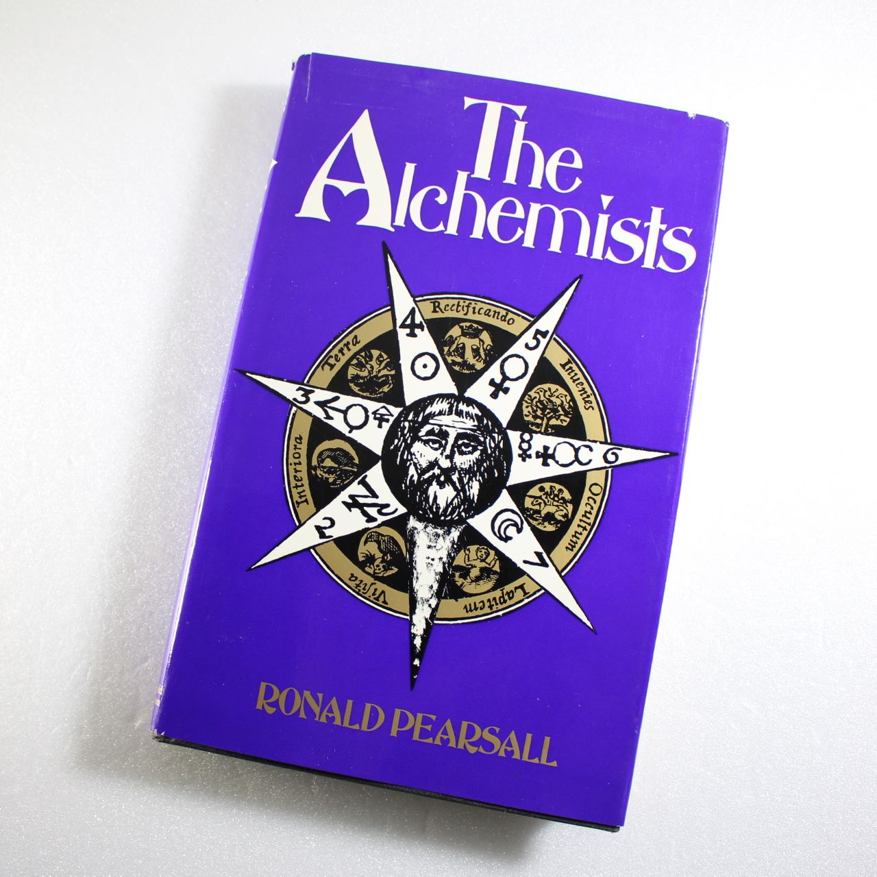 The alchemists by Ronald Pearsall ISBN: 9780297770862