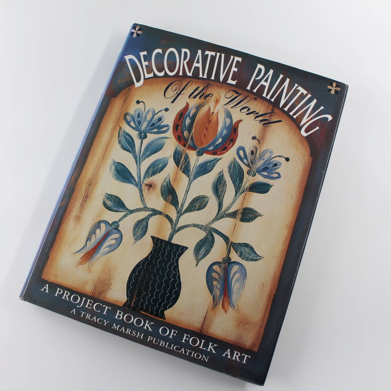 Decorative Painting of the World: A Project Book of Folk Art book by Susan Gray  ISBN: 9781875746002