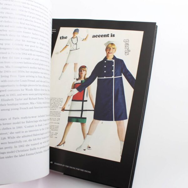 Sixties Fashion: From Less is More to Youthquake book by Jonathan Walford  ISBN: 9780500516935 - Image 3