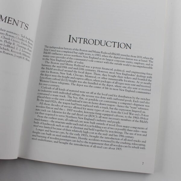 Boston And Maine Trains and Services: Images of Rail book by Bruce D. Heald  ISBN: 9780738538754 - Image 2