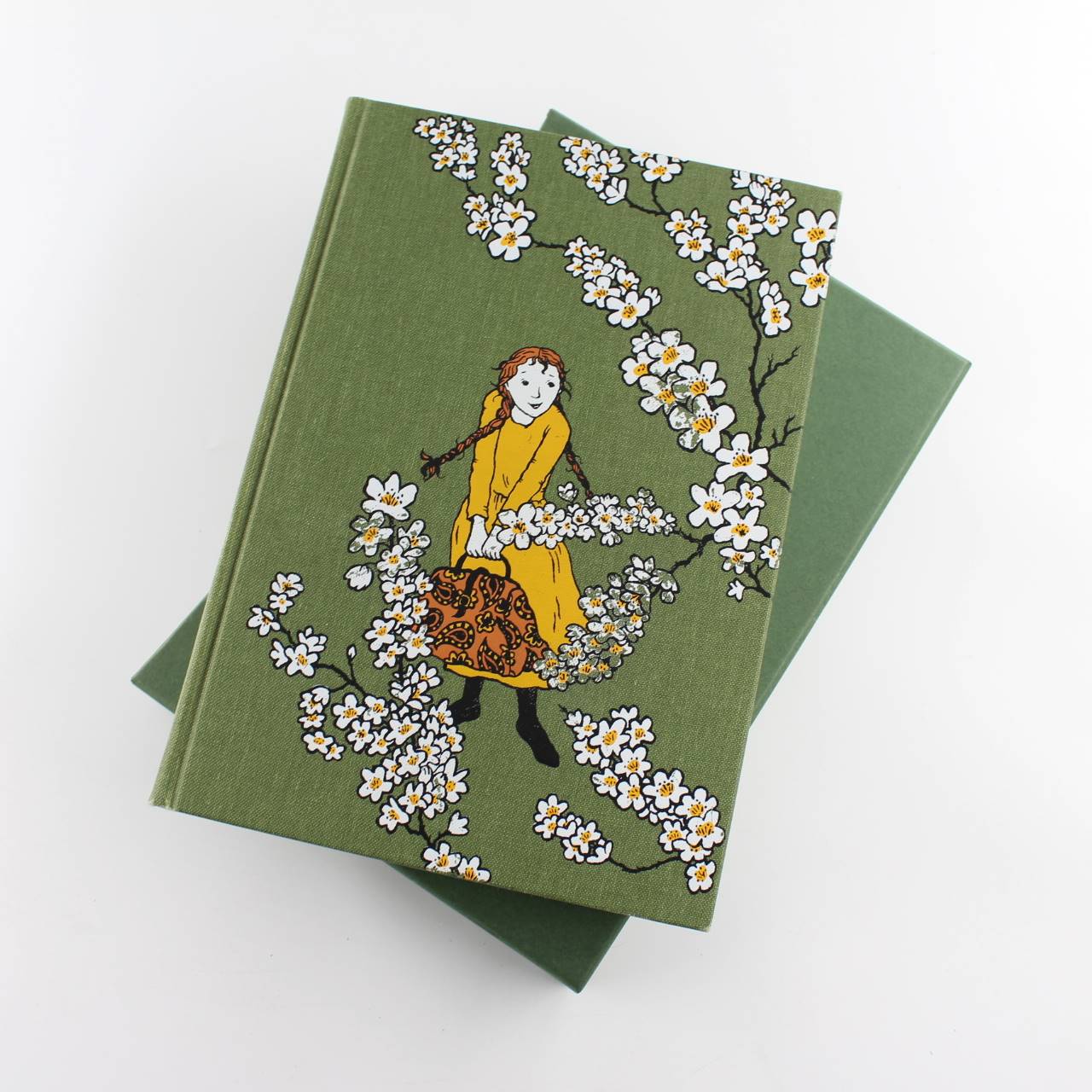 Folio Society Anne of Green Gables  book by Lucy Maud Montgomery Classic ISBN: