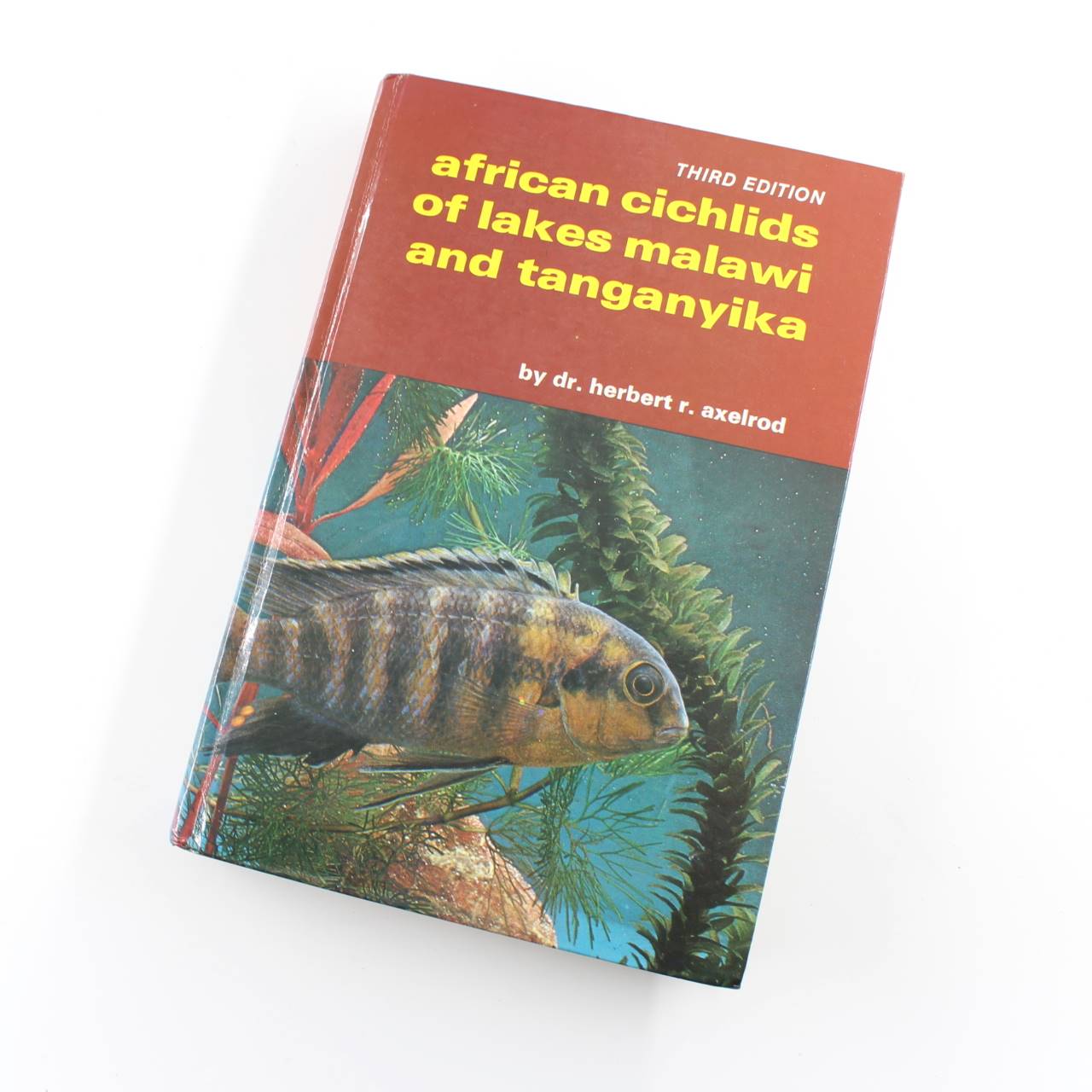 African Cichlids of Lakes Malawi and Tanganyika book by Dr. Herbert R. Aexlrod  ISBN: 9780876660218