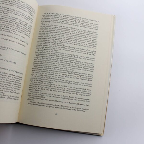 A Young Mans Country Letters of a Subdivisional Officer of the Indian Civil Service 1936-37 book by W.H.Saumarez Smith  ISBN: 9780859550512 - Image 3