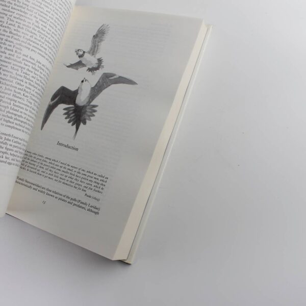 The Skuas: Poyser Monographs book by Robert W. Furness  Natural History ISBN: 9780856610462 - Image 3