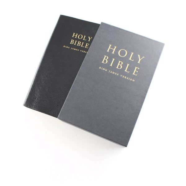 Holy Bible: King James Version (KJV) book by Collins KJV Bibles  ISBN: 9780007259762 - Image 3