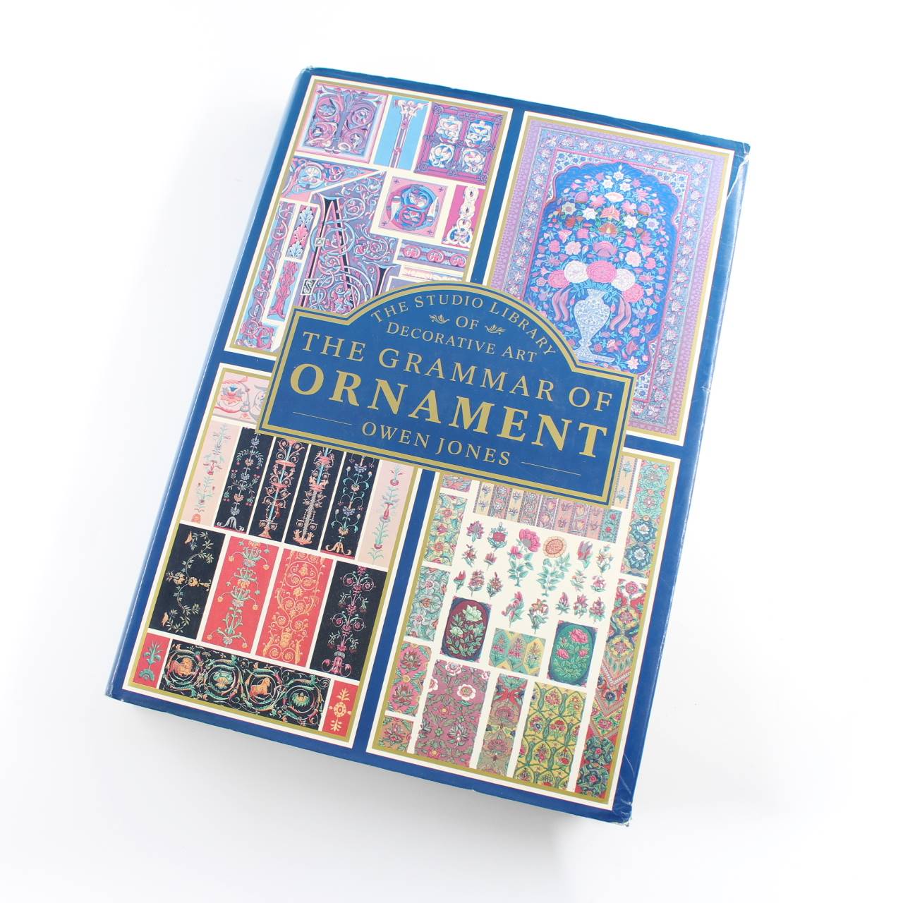 The Grammar of Ornament book by Owen Jones   ISBN: 9781851701353