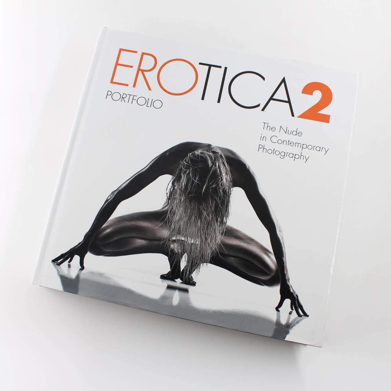 Erotica 2: The Nude In Contemporary Photography  book by Andrej Kulakowski   ISBN: 9783943144079