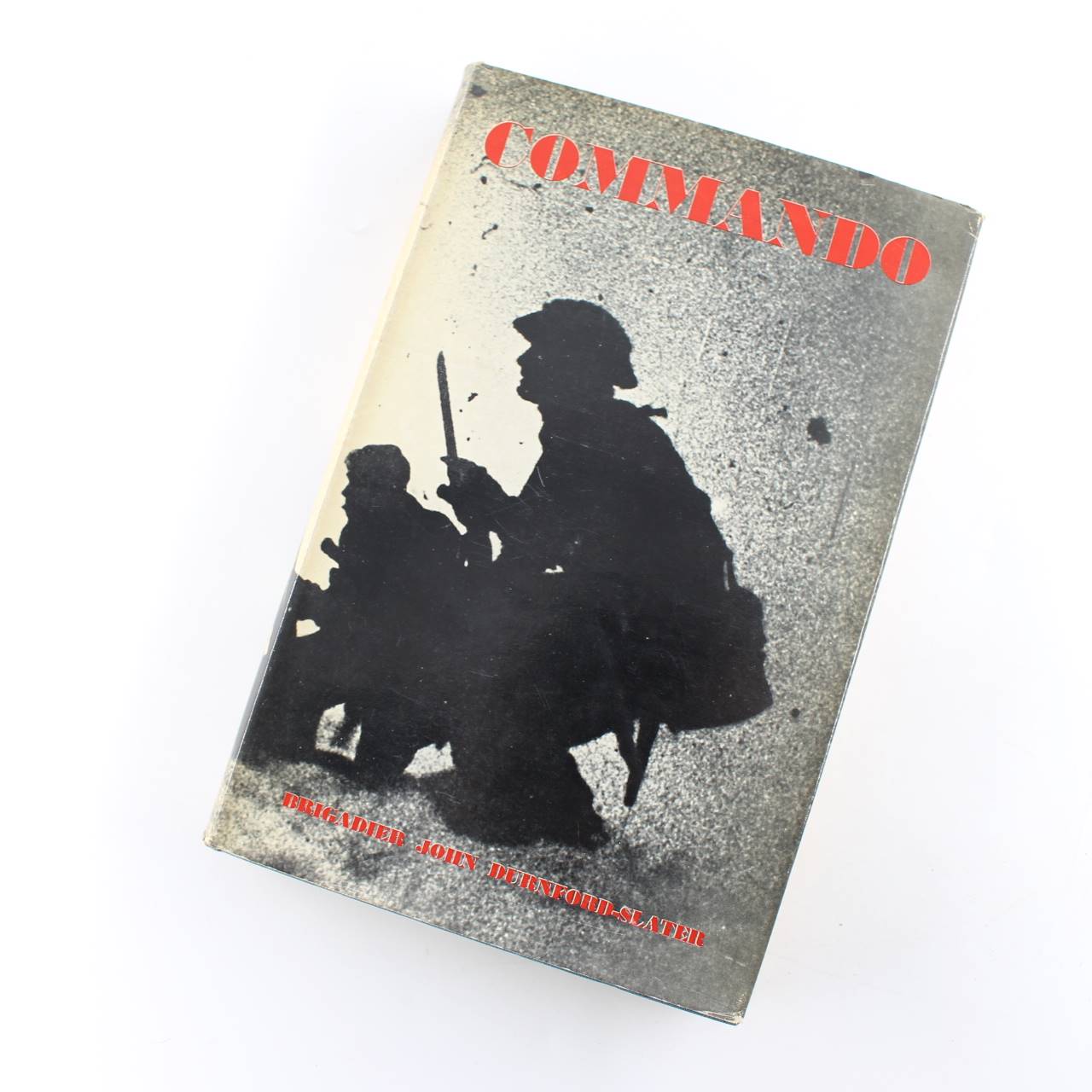 Commando book by Brigadier John Durnford-Slater  ISBN: