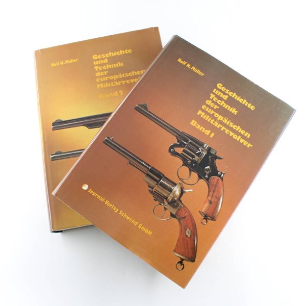 Geschichte und Technik der europ?ischen Milit?rrevolver. Band 1 und 2 book by Rolf H. M?ller  ISBN: