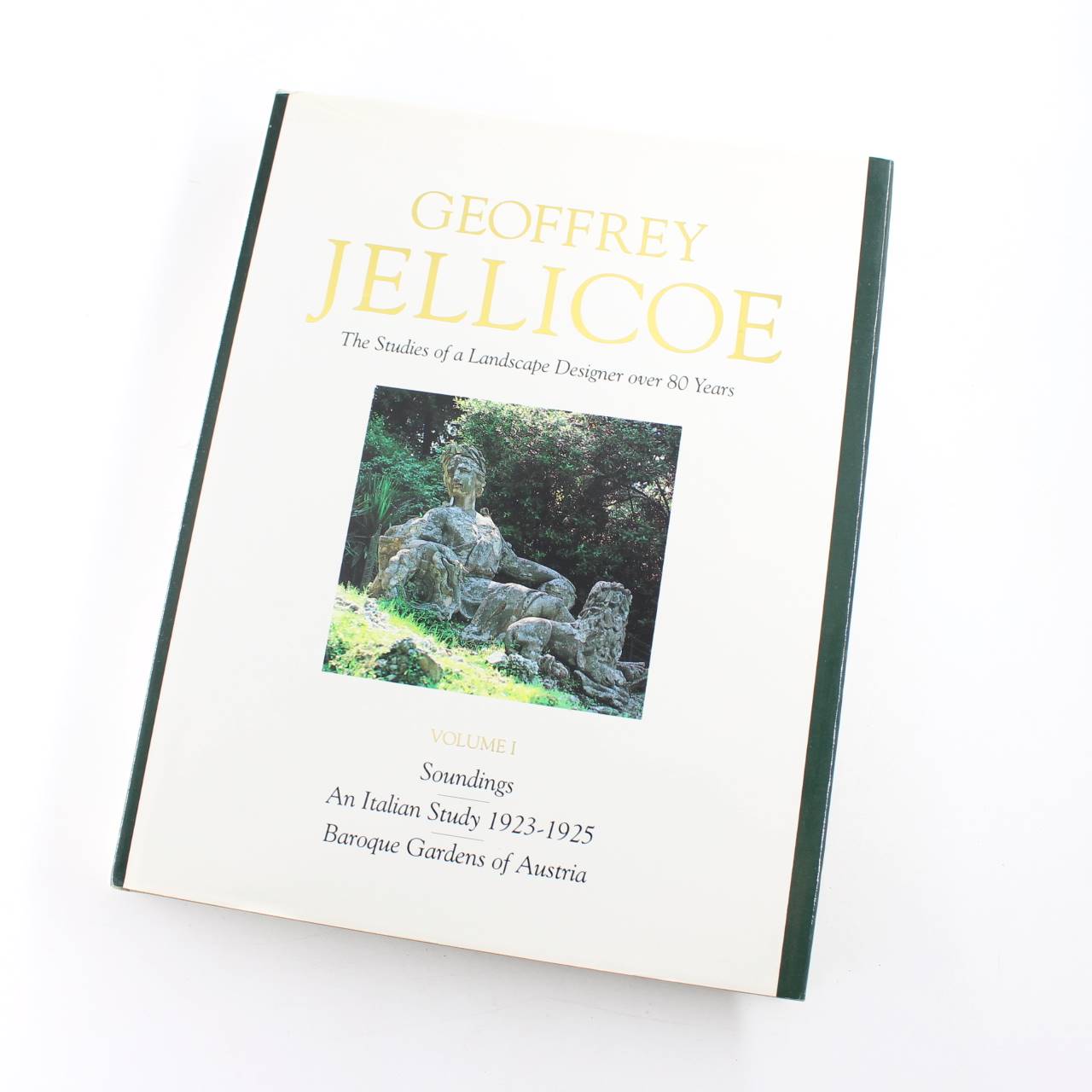 Geoffrey Jellicoe. The Studies of a Landscape Designer over 80 Years. Volume I book by Jellicoe Geoffrey  ISBN: 9781870673044