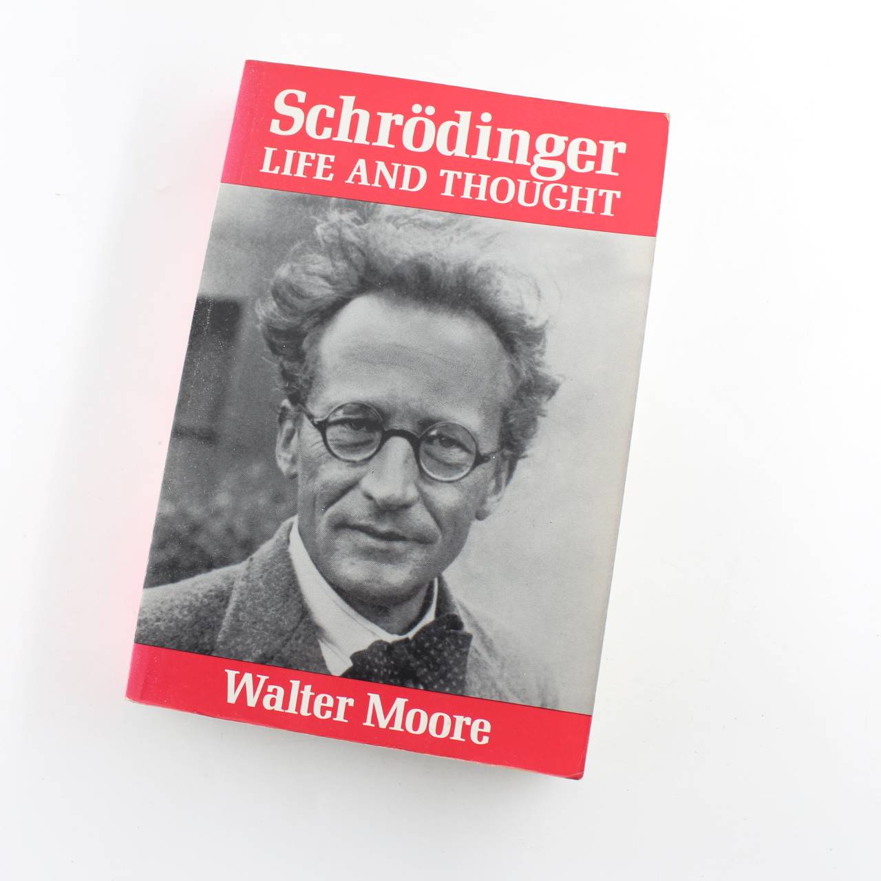 Schrodinger: Life and Thought book by Walter Moore  ISBN: 9780521437677