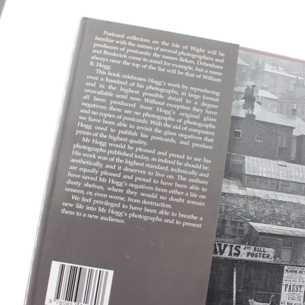 Ryde Revisited: The Work of William Hogg from the Original Glass Plate Negatives  book by Colin Fairweather Alan Stroud  ISBN: 9780853616603 - Image 3