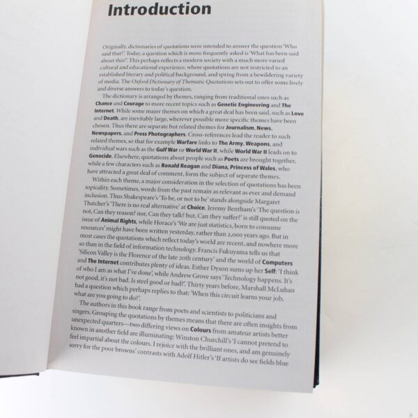 The Oxford Dictionary of Thematic Quotations and New Fowlers Modern English Usage 2 volumes book by Susan Ratcliffe  ISBN: - Image 4